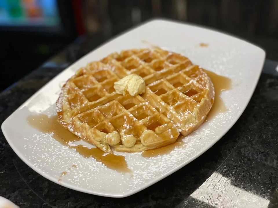 Belgian Waffle - Fluffy Belgian waffle with fresh toppings