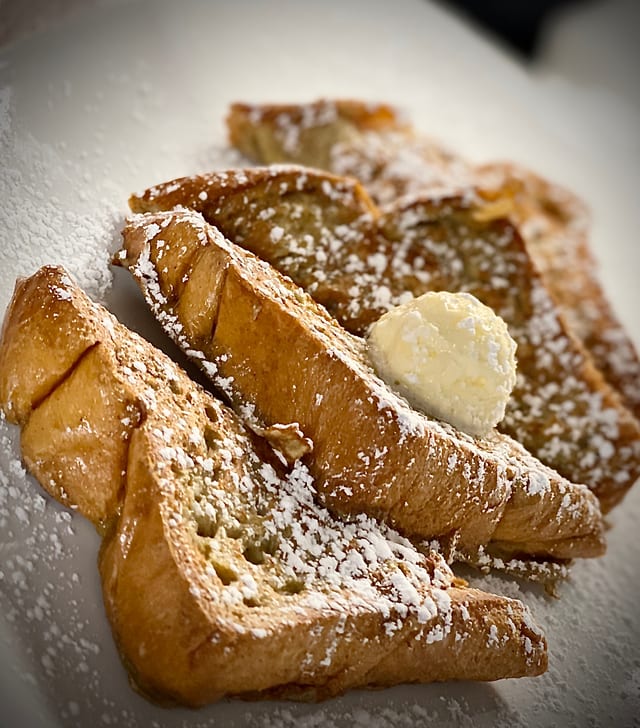 R12C French Toast.